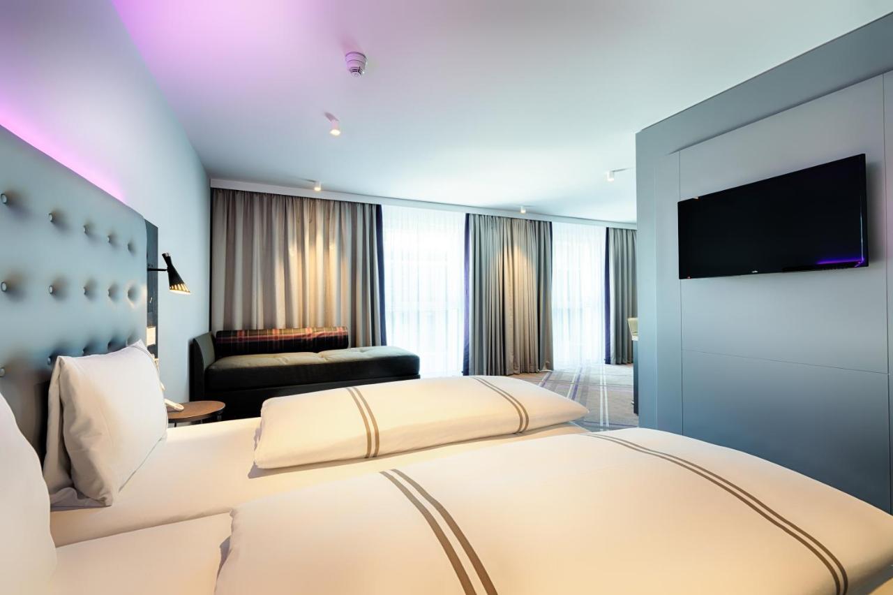 Premier Inn Darmstadt City Centre Exteriör bild